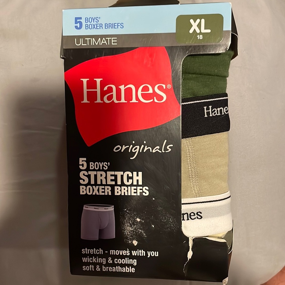 Hanes Boys’ Stretch Boxer Briefs 5 pack